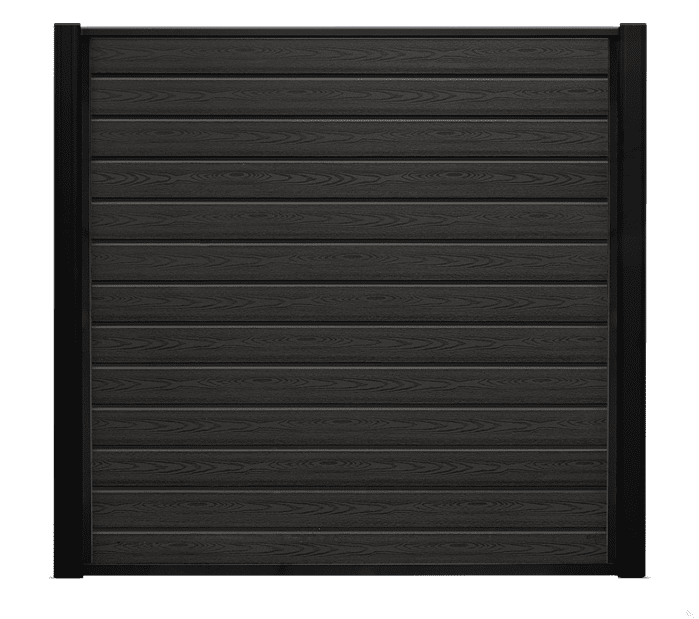 Komposit Hegn med galvaniseret stålstolper & u-skinner - Type 1 er et mørkebrunt, lodret rektangulært hegnspanel med vandrette trælameller med sort indfatning på siderne og toppen. Den tilbyder et struktureret kornmønster for et naturligt udseende, suppleret med galvaniserede stålstolper og skinner for øget holdbarhed.