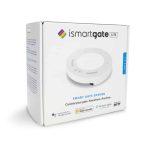 Billedet viser en produktboks til ismartgate LITE - Fjernstyret Låge & portåbner via. Din Smartphone eller PC - (Max 1 tilslutning af låge eller port). Den hvide boks har et billede af den runde, hvide enhed. Den understøtter Google Assistant, Apple HomeKit, Amazon Alexa og IFTTT, hvilket tillader fjernbetjening af porten med dette avancerede system.