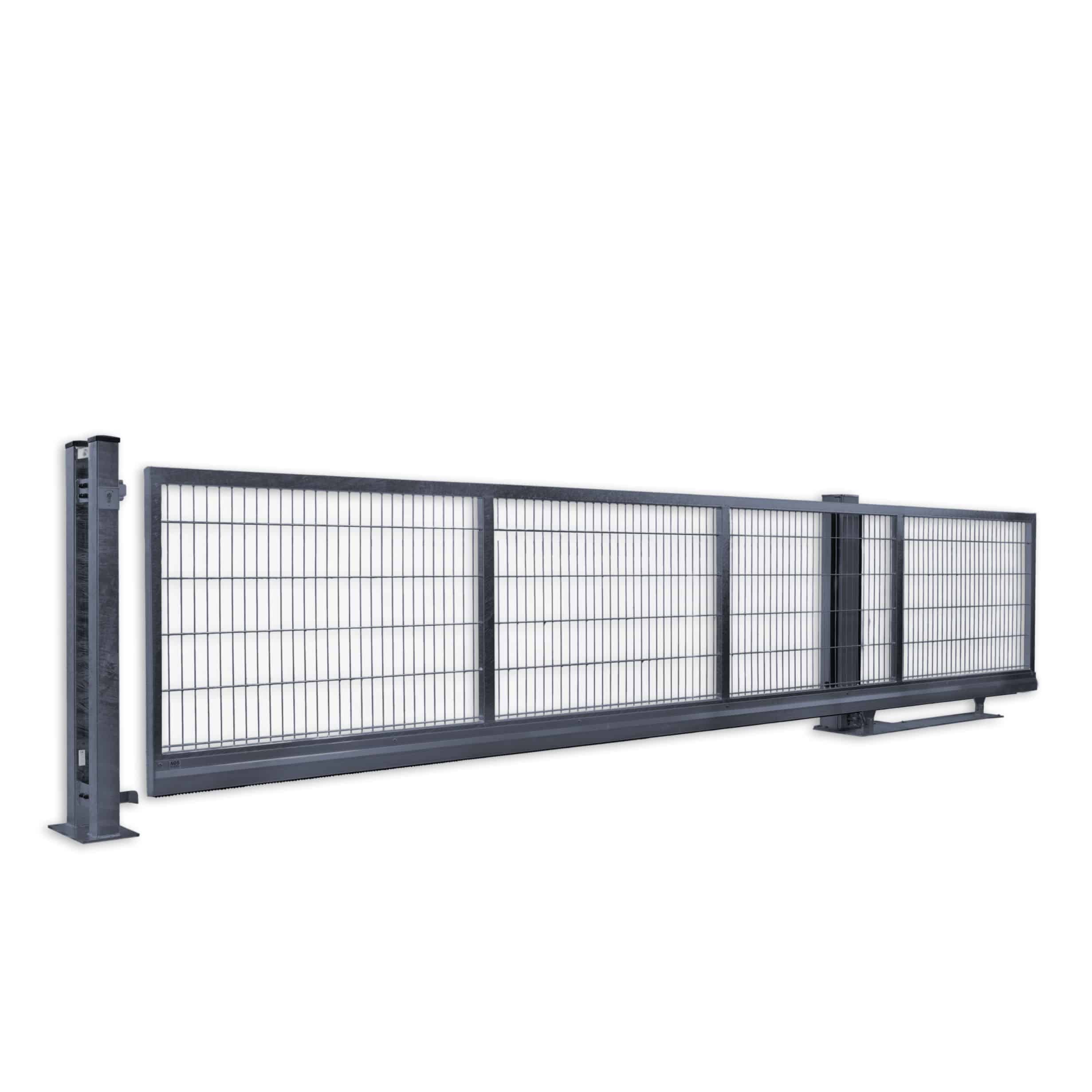 En lang metalskydeport med et rektangulært gittermønster er lukket. Skydeport "V-Star EXTREME" 2D Panelfyld 8/6/8 MM porten har en robust ramme og understøttes af lodrette stolper i hver ende. Strukturen fremstår industriel og er designet til sikkerhedsformål.