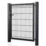 Metal Låge 3D Panel Pulverlakeret Sort RAL 9005 - Komplet port har et slankt design med lodrette og vandrette stænger, to robuste lodrette stolper på hver side og en lås på venstre stolpe for nem åbning og lukning.