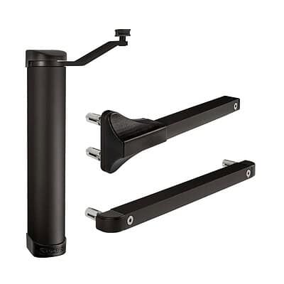 Tre sorte metalkomponenter på hvid baggrund: en cylindrisk med håndsving, svarende til Locinox design, og to lange flade stænger med fremspring, muligvis dele af Kompakt Hydraulisk Portlukker "LION" fra Locinox system.