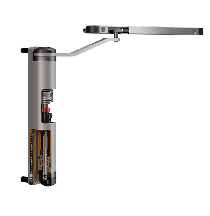 Udskåret illustration af en Kompakt Hydraulisk Portlukker "LION" fra Locinox, der afslører interne komponenter som fjedre, gear og cylindre. Mekanismen er fastgjort til en metalarm for at kontrollere dørens bevægelse.