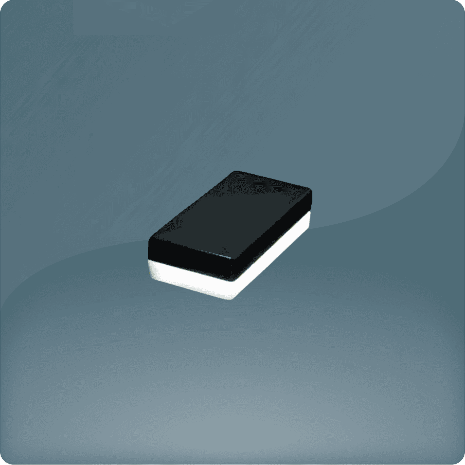 Et sort og hvidt rektangulært viskelæder på en glat, grå gradient baggrund. Viskelæderet har en blank sort top og en mat hvid bund, der minder om slankt design, der findes i moderne LED-Lys armaturer.