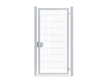 En pulverlakeret, galvaniseret 2D-panellåge med trådnet i midten og sikker lås, placeret mellem to lodrette støttestolper på en almindelig hvid baggrund.